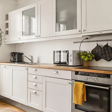 Apartamento Spacious! 2024 Renovated! 4 Bedrooms! *